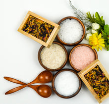 Load image into Gallery viewer, Herbal Bath/Foot Soak | Relax &amp; Unwind |
